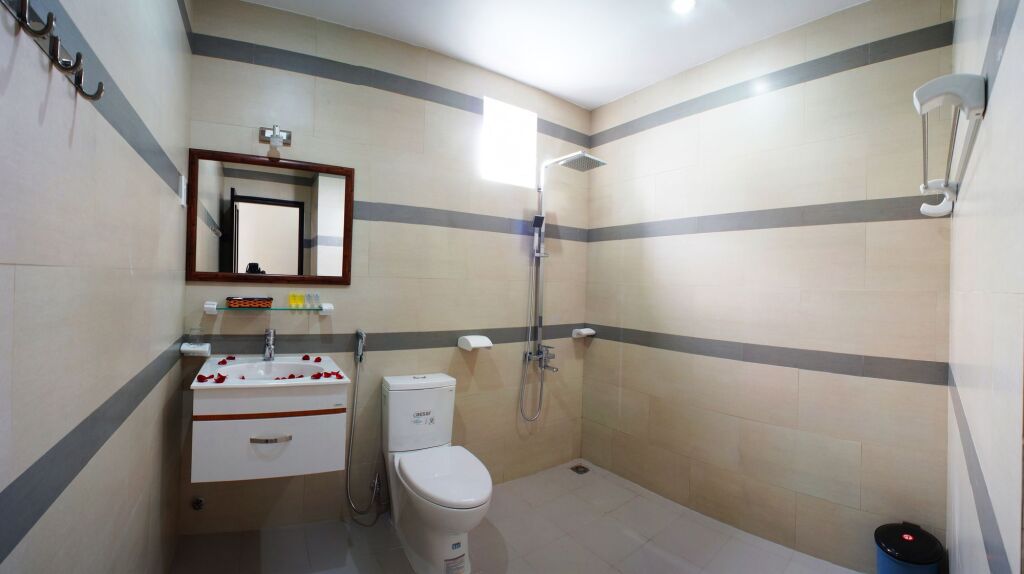 Дананг: Hanoi Blue Hotel - The Water Front