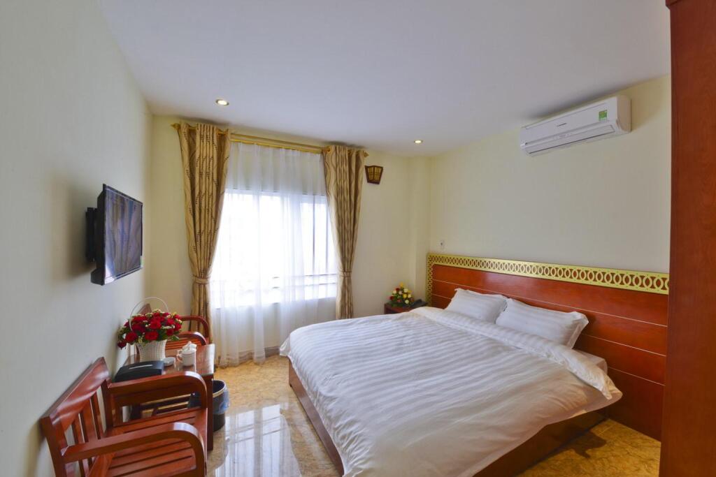 Лаокай: Sen Trang Hotel