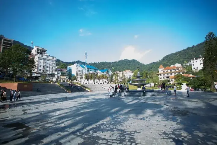 Там-Дао: Nam A Hotel