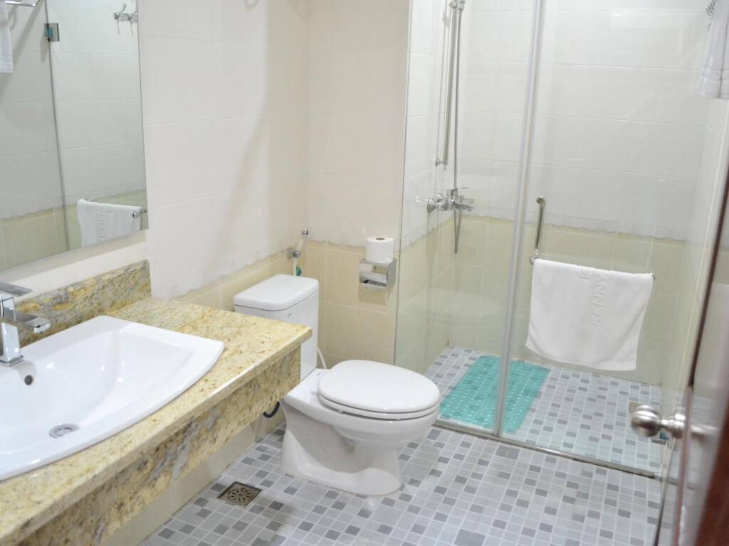 Халонг: Kenny Hotel