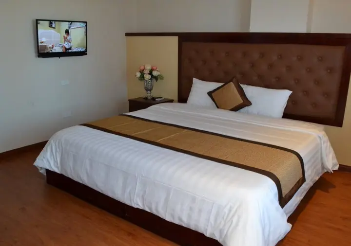Халонг: Kenny Hotel