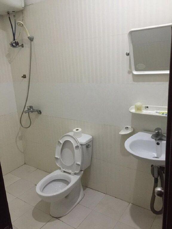 Халонг: Holiday Hotel