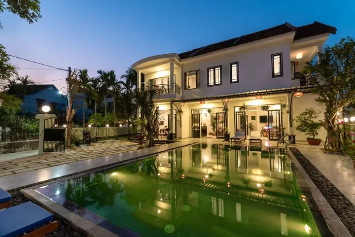 Хойан: Hoi An Red Frangipani Villa