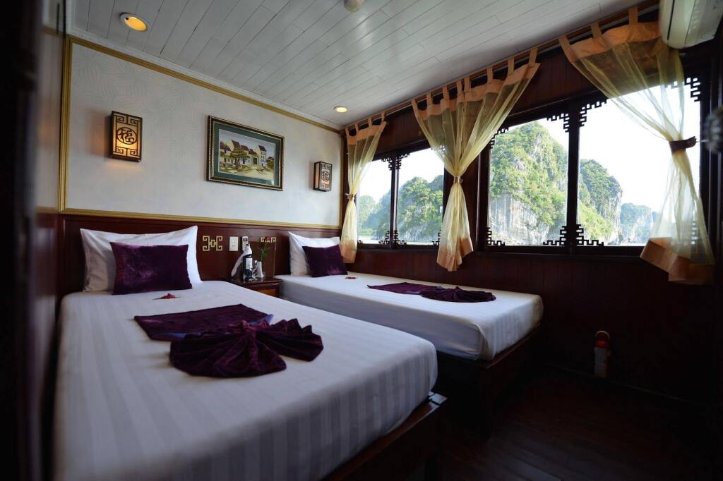 Imperial Classic Cruise Halong — фото 1