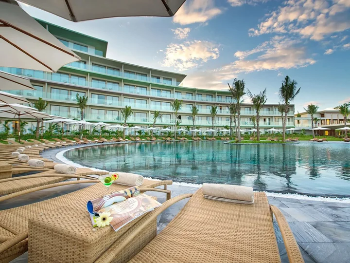Шамшон: FLC Luxury Hotel Samson