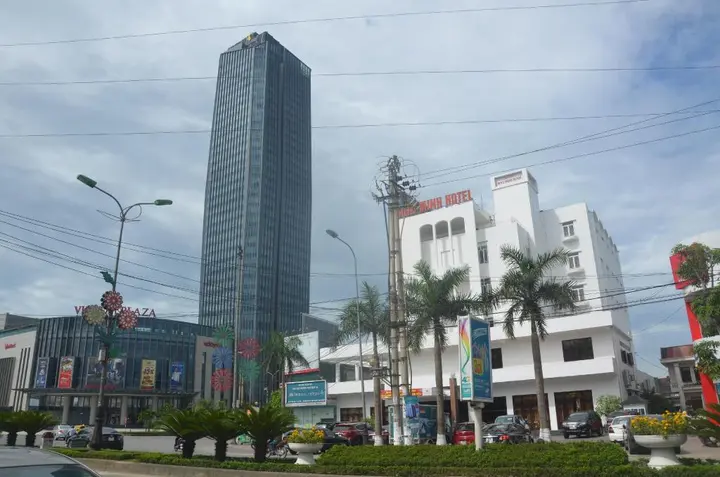 Хатинь: Binh Minh Hotel
