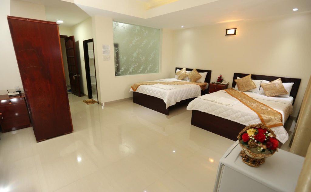 Queen Hotel Hong Bang — фото 3