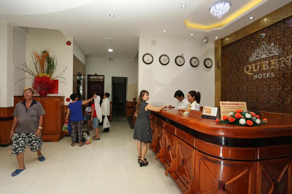 Нячанг: Queen Hotel Hong Bang