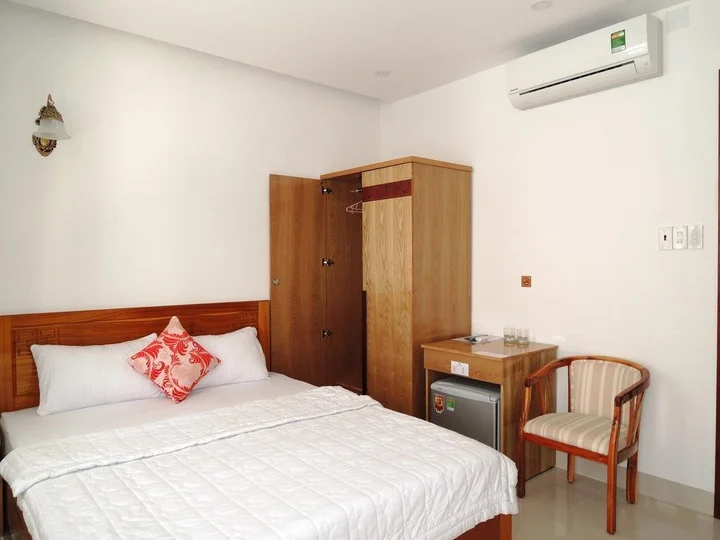 Нячанг: Lee Hotel