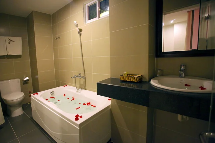Нячанг: Azura Hotel
