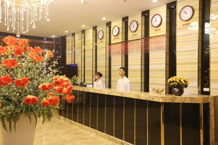 Ханой: Au Viet Hotel