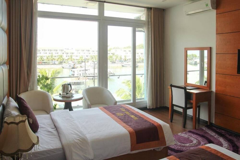 Халонг: Island Pearl Hotel