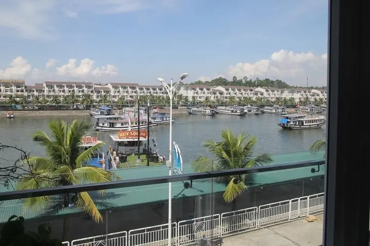 Халонг: Island Pearl Hotel