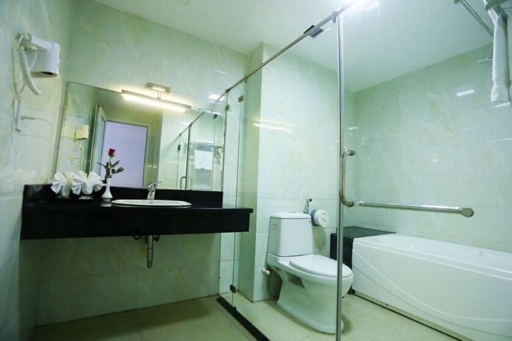 Халонг: Island Pearl Hotel