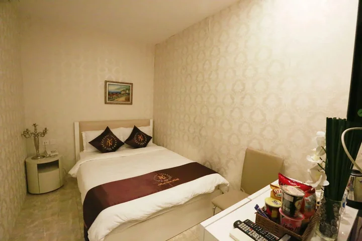 Хошимин: Brightness Hotel