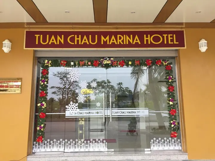 Халонг: Tuan Chau Marina Hotel