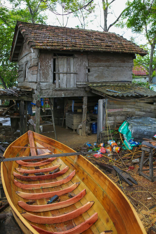 carousel image 0