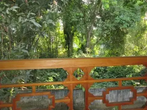 Маи-Чау: Mai Chau Hostel - Bar Restaurant
