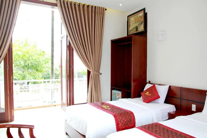 Хойан: Hoi An Golden Horse Villa