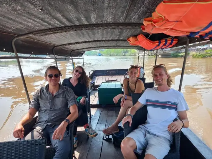 Бенче: Hoa Dua Homestay