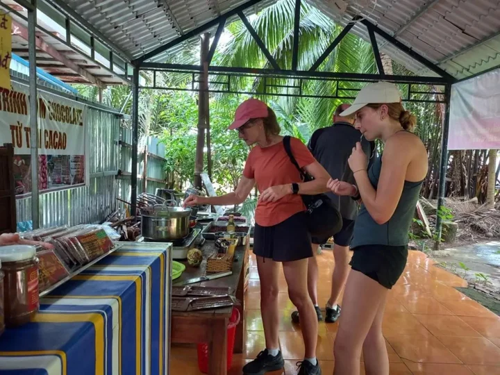 Бенче: Hoa Dua Homestay