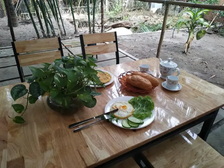 Бенче: Hoa Dua Homestay