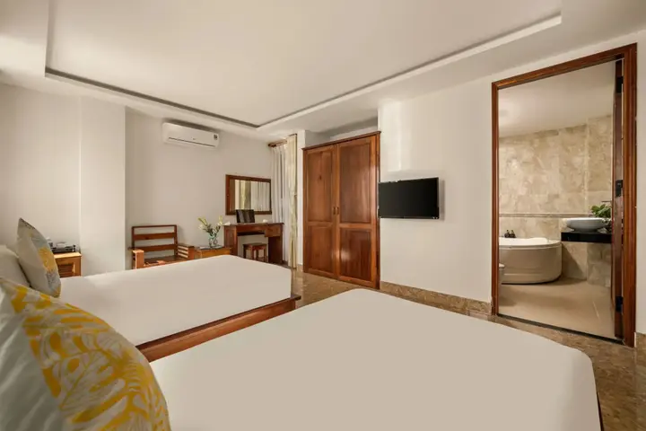 Дананг: Titan Hotel
