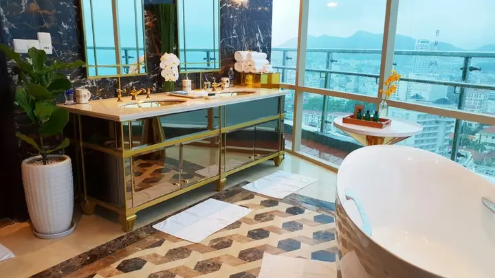 Нячанг: Diamond Bay Hotel
