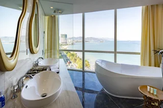 Нячанг: Diamond Bay Hotel