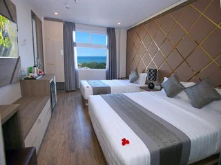 Нячанг: New Sun Hotel
