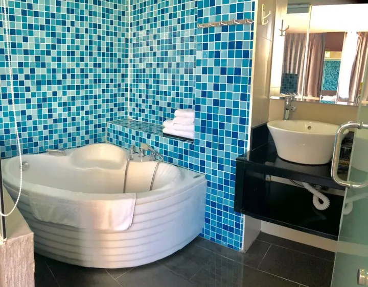 Нячанг: New Sun Hotel