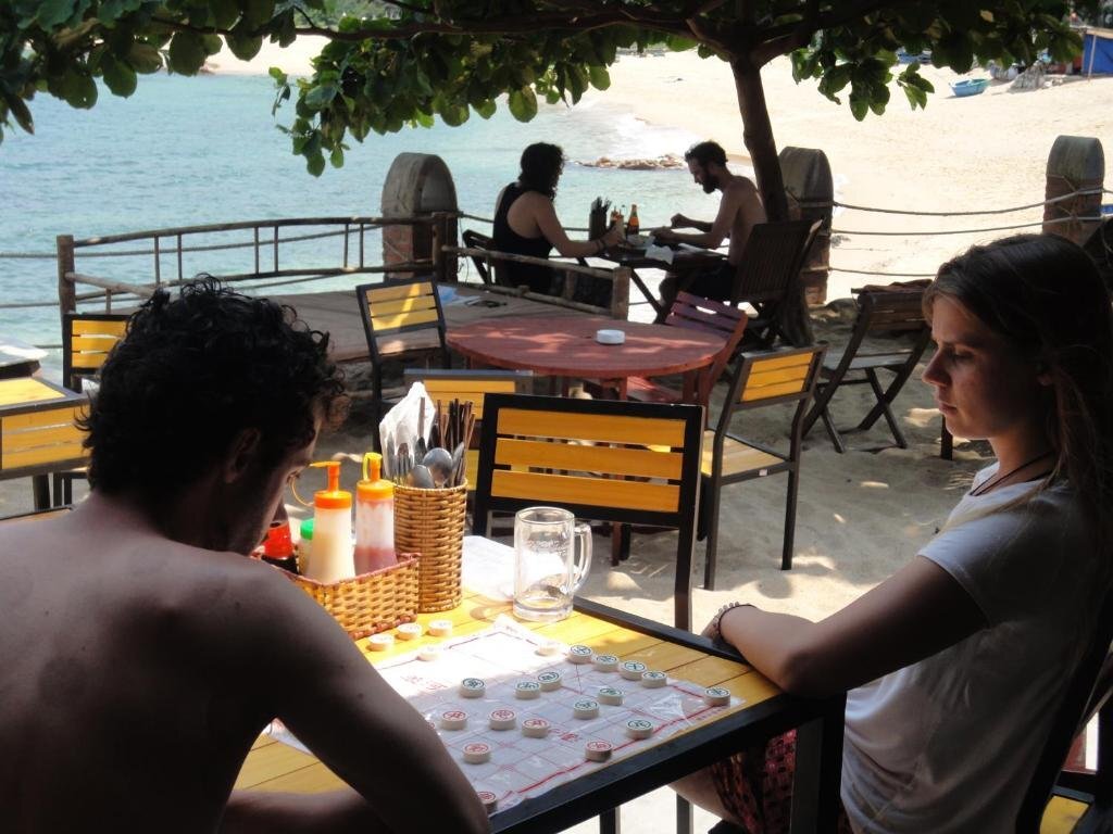 An Nhon: Big Tree Backpackers And Bistro