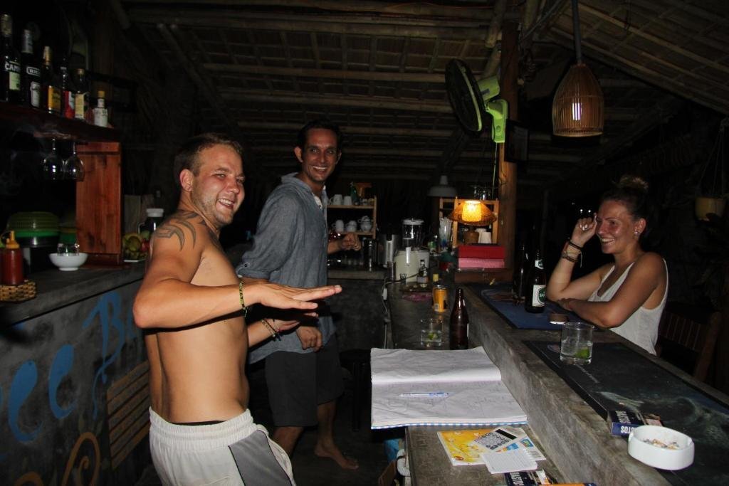 An Nhon: Big Tree Backpackers And Bistro