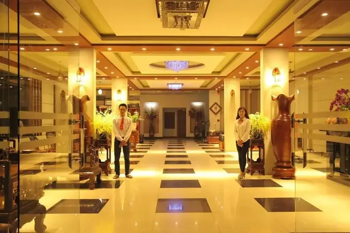Лаокай: Khach San Hoang Gia 2 Lao Cai