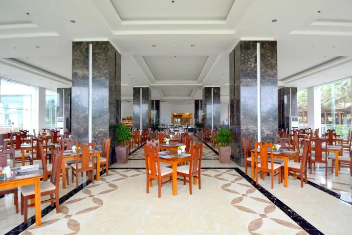 Кам Лам: Ocean Waves Resort
