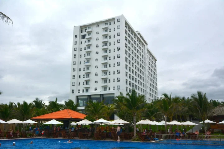 Кам Лам: Ocean Waves Resort