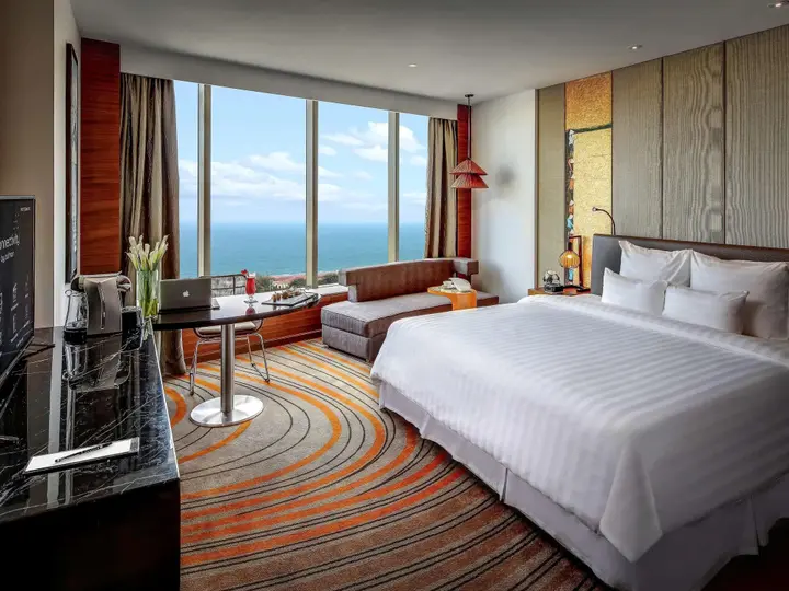 Вунгтау: Pullman Vung Tau
