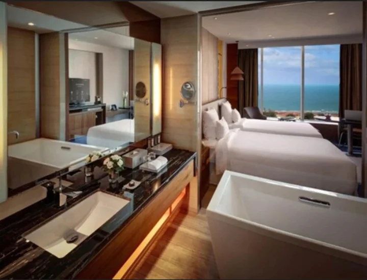 Вунгтау: Pullman Vung Tau