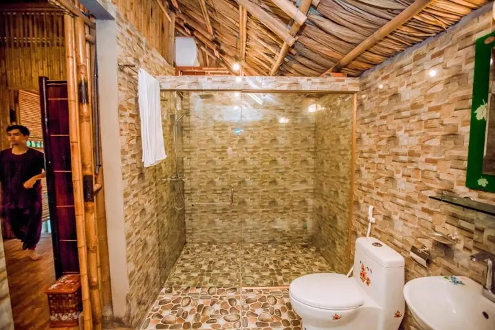 Зявьен: Tam Coc Rice Fields Resort