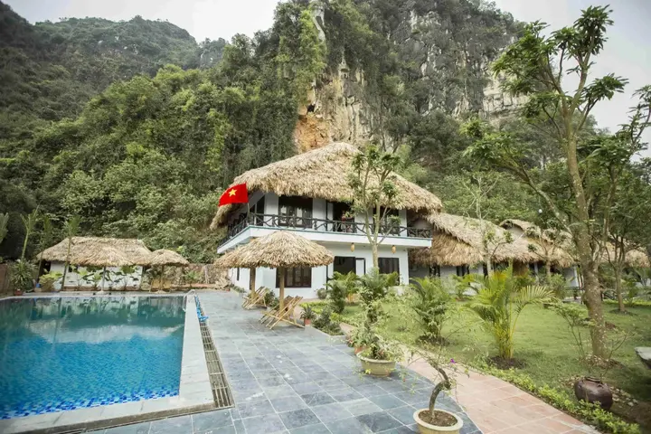 Зявьен: Tam Coc Rice Fields Resort