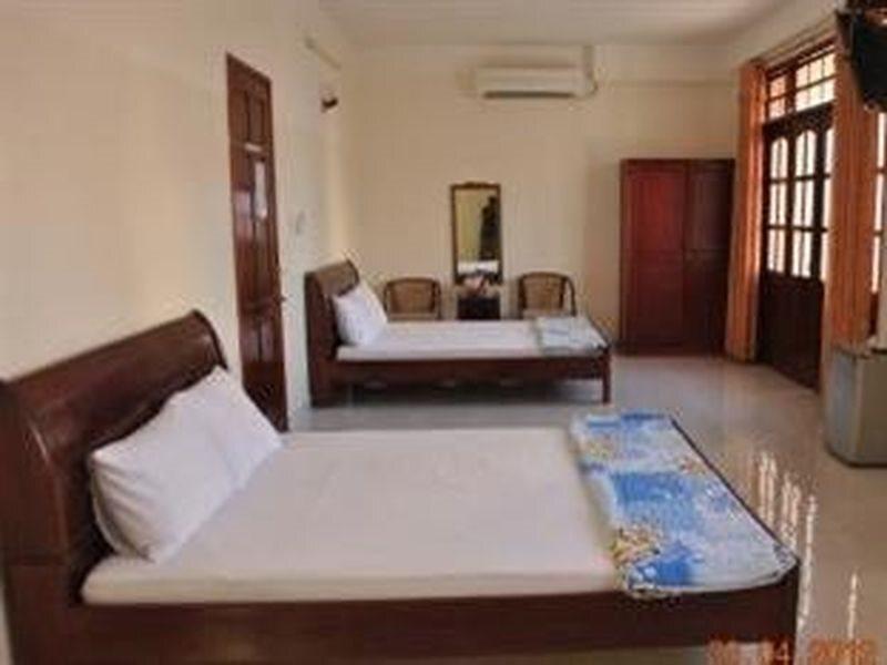 Хатин: Hai Phuong Hotel