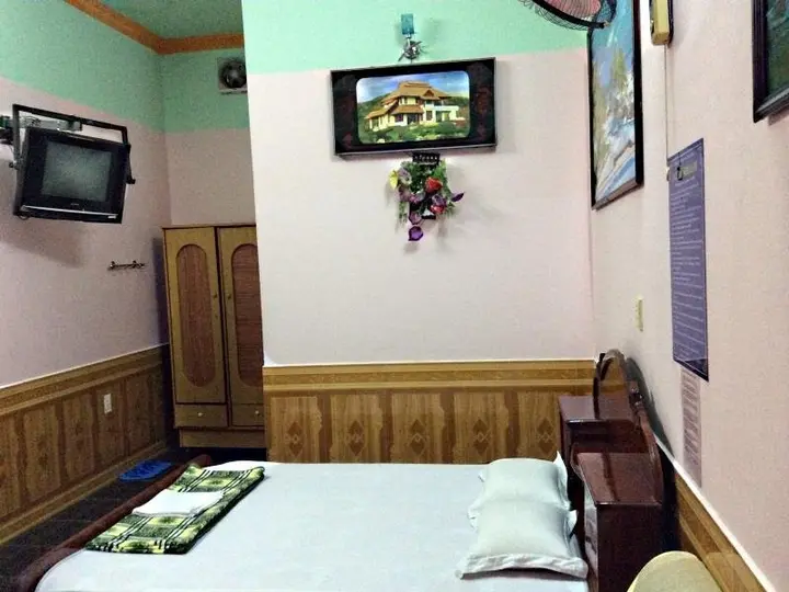 Лонг Диен: Gia Long Motel