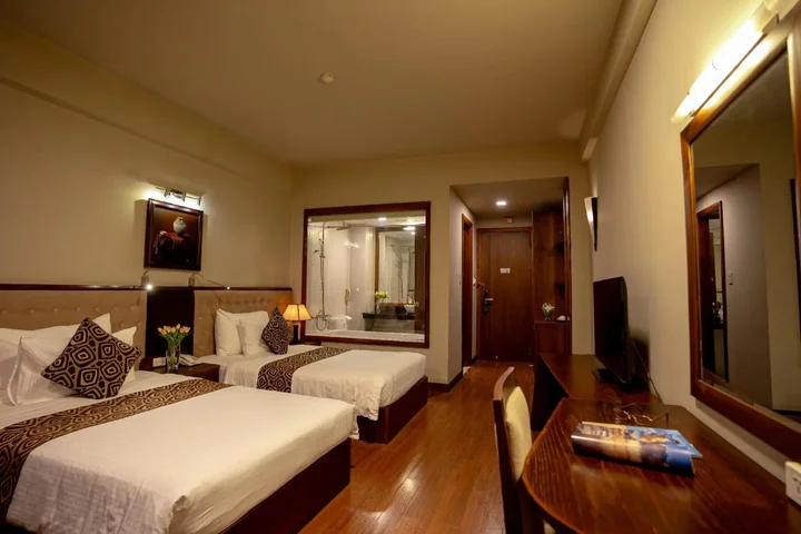 Хюэ: Asia Hotel Hue