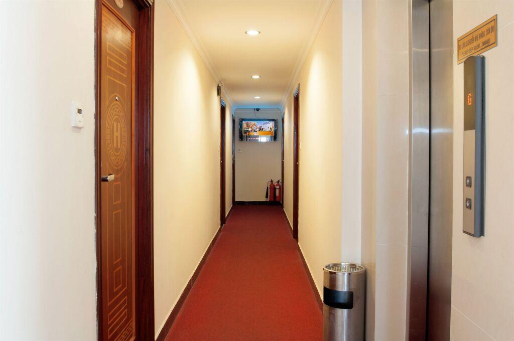 Хошимин: Kin Hotel Ly Tu Trong