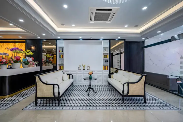 Хошимин: Kin Hotel Ly Tu Trong
