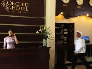 Хюэ: Orchid Hotel