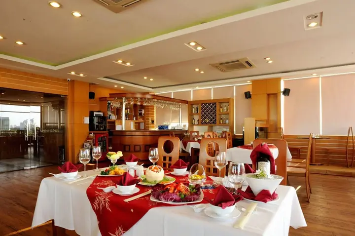 Хошимин: Elios Hotel