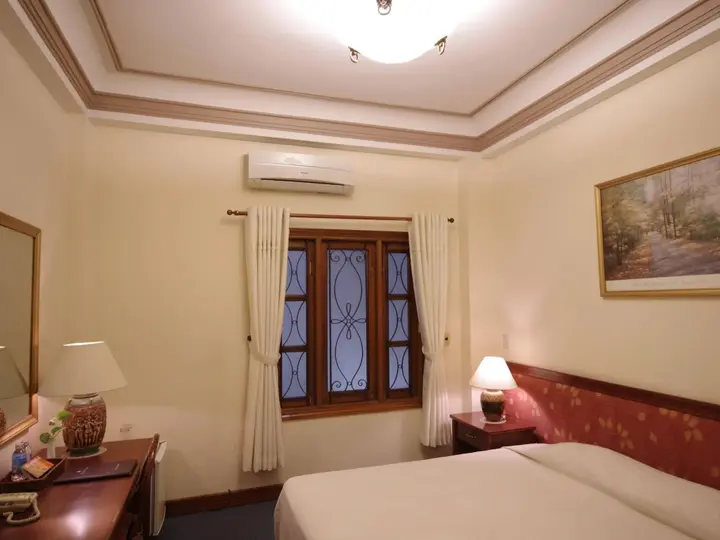 Хошимин: The Spring Hotel