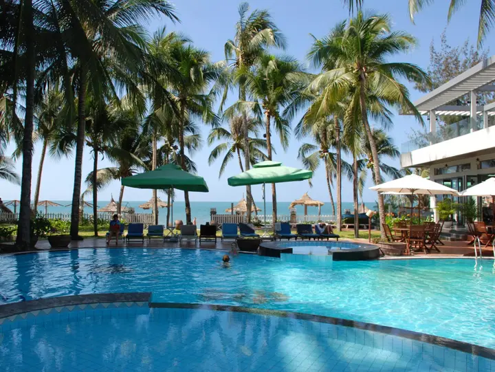 Фантхьет: Canary Beach Resort