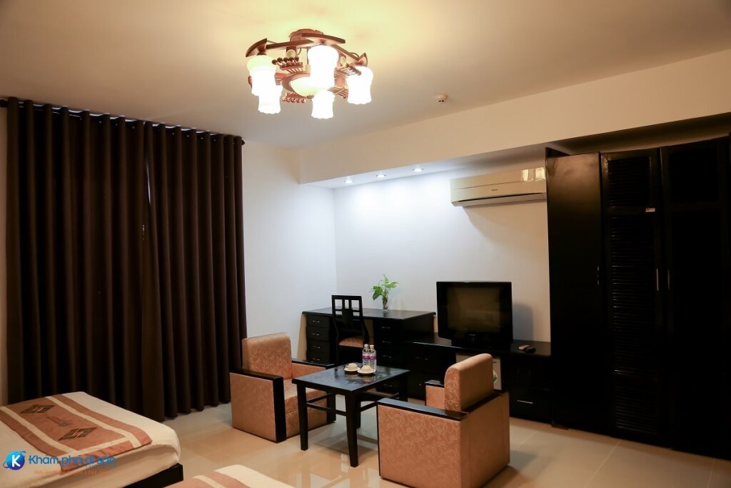 Хюэ: Homeland Hotel